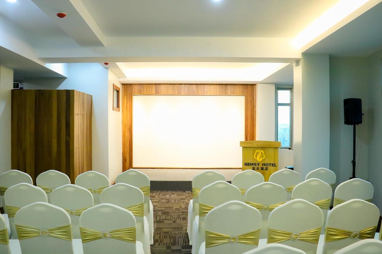 Gemsy 3* Yangon